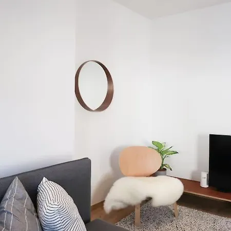 1 Bedroom In Center - 2nd Floor Apartamento